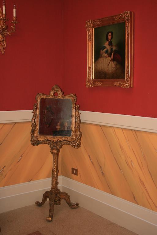 Palazzo Franza Musaro Удженто Екстериор снимка